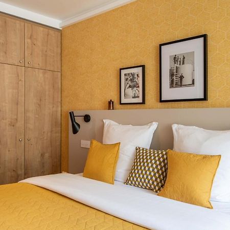 NEW - Appt style le Corbusier avec Balcon - 8 pers Leilighet Paris Eksteriør bilde