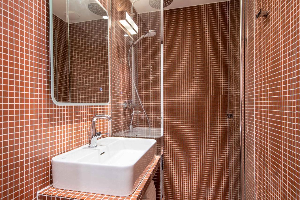 NEW - Appt style le Corbusier avec Balcon - 8 pers Leilighet Paris Eksteriør bilde